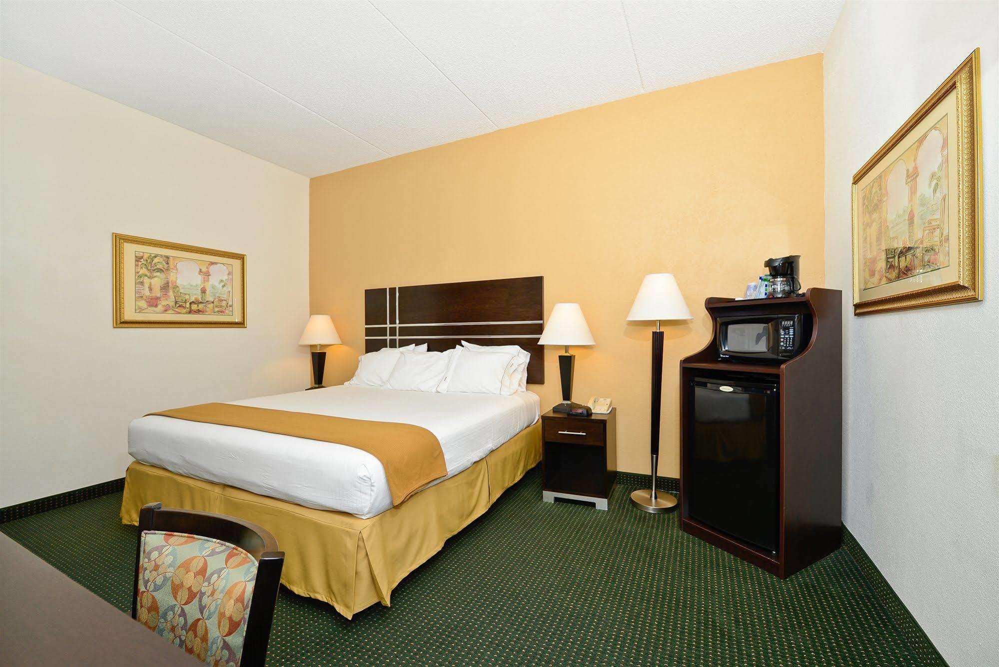 Holiday Inn Express Vero Beach-West I-95 By Ihg Exterior foto